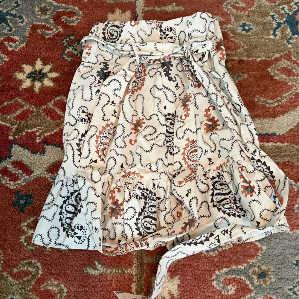Patterned Cream Skirt - Picture 3 of 3